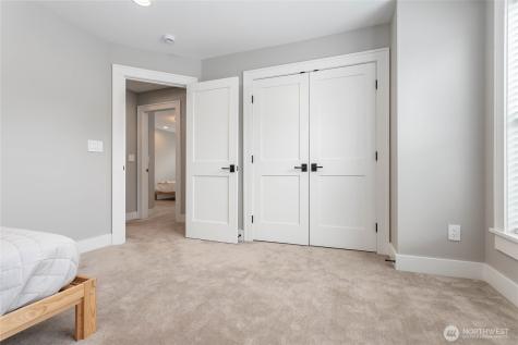 902 Captain Bay Court Lynden WA 98264