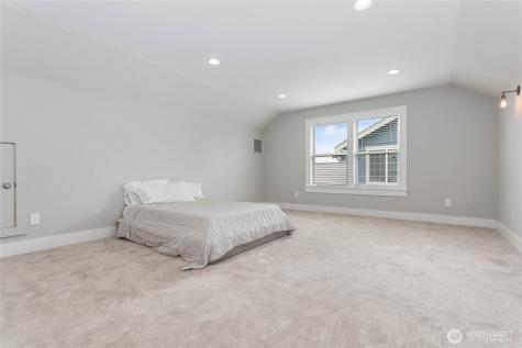 902 Captain Bay Court Lynden WA 98264