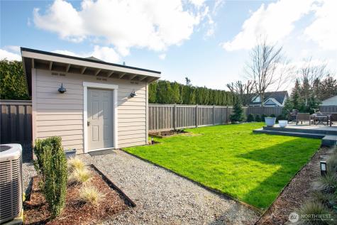 902 Captain Bay Court Lynden WA 98264