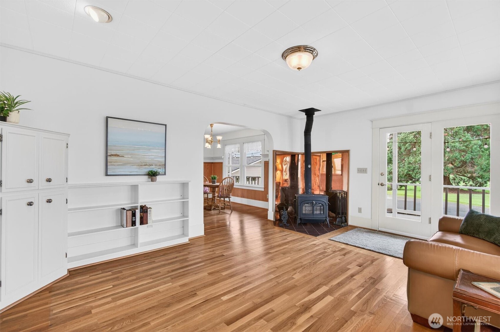 211 S Welcome Slough Road Cathlamet WA 98612