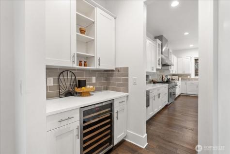 13707 NE 133rd Place Kirkland WA 98034