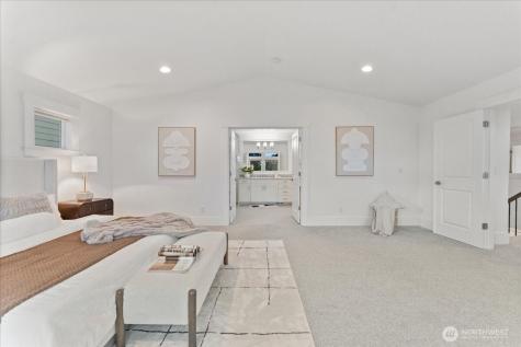 13707 NE 133rd Place Kirkland WA 98034