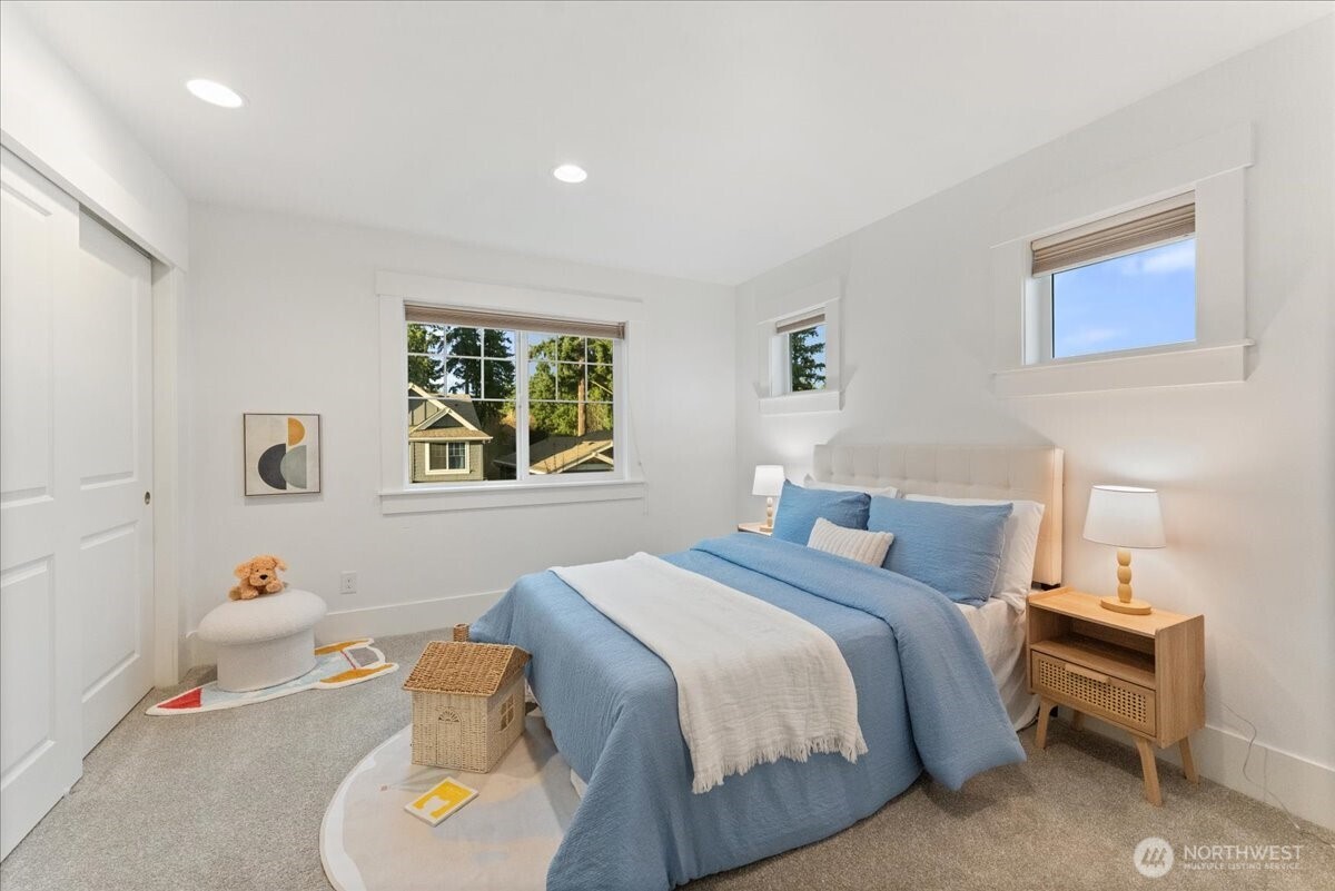 13707 NE 133rd Place Kirkland WA 98034