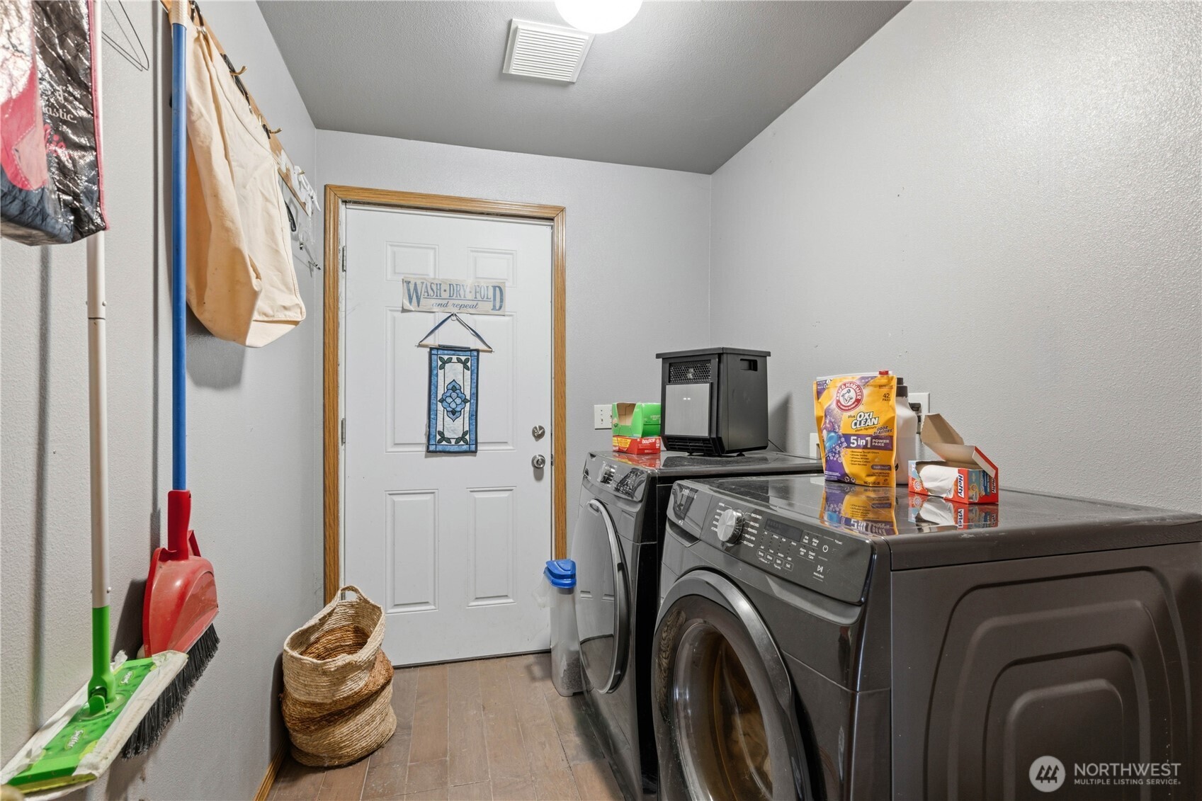 28512 30th Avenue E Spanaway WA 98387