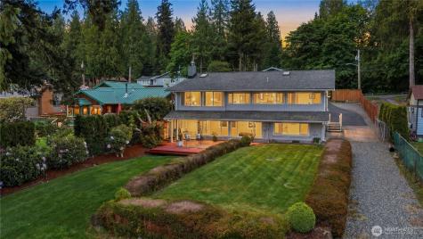 31025 E Lake Morton Drive SE Kent WA 98042