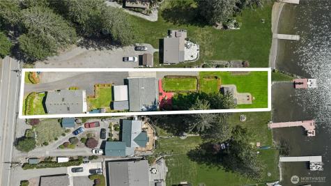 31025 E Lake Morton Drive SE Kent WA 98042