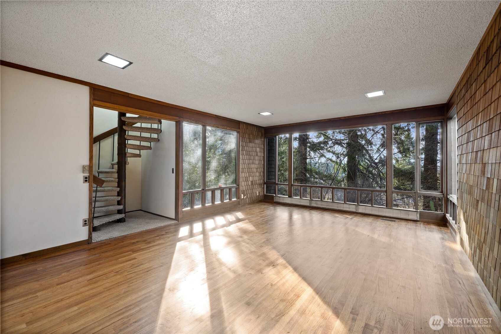 12809 3rd Avenue Ct E Tacoma WA 98445