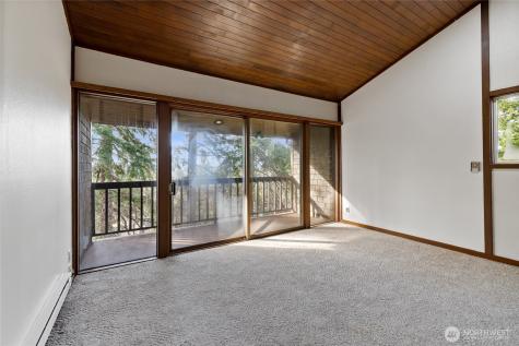 12809 3rd Avenue Ct E Tacoma WA 98445