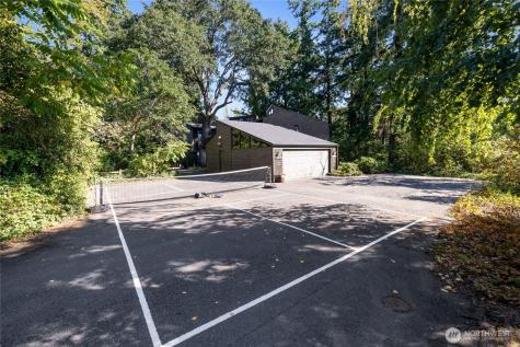 12809 3rd Avenue Ct E Tacoma WA 98445