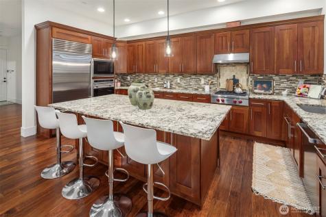 14424 SE 17th Street Bellevue WA 98007