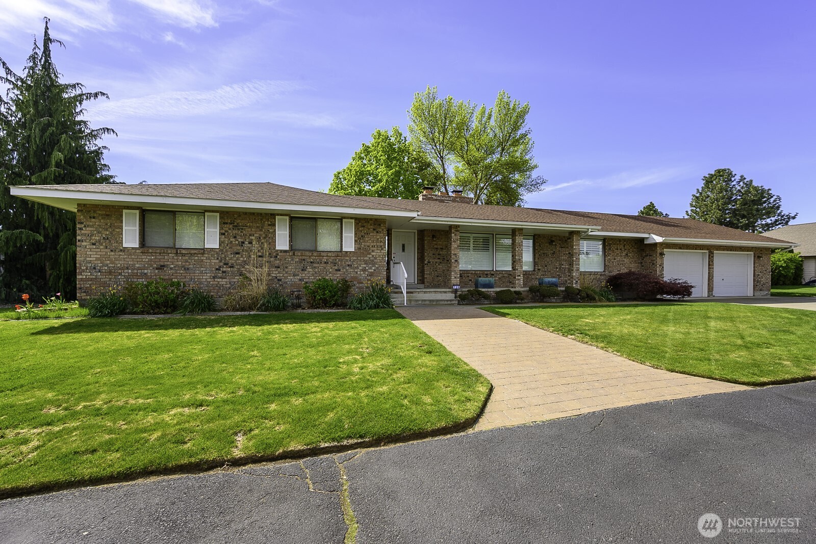 725 Canterbury Road NW Soap Lake WA 98851