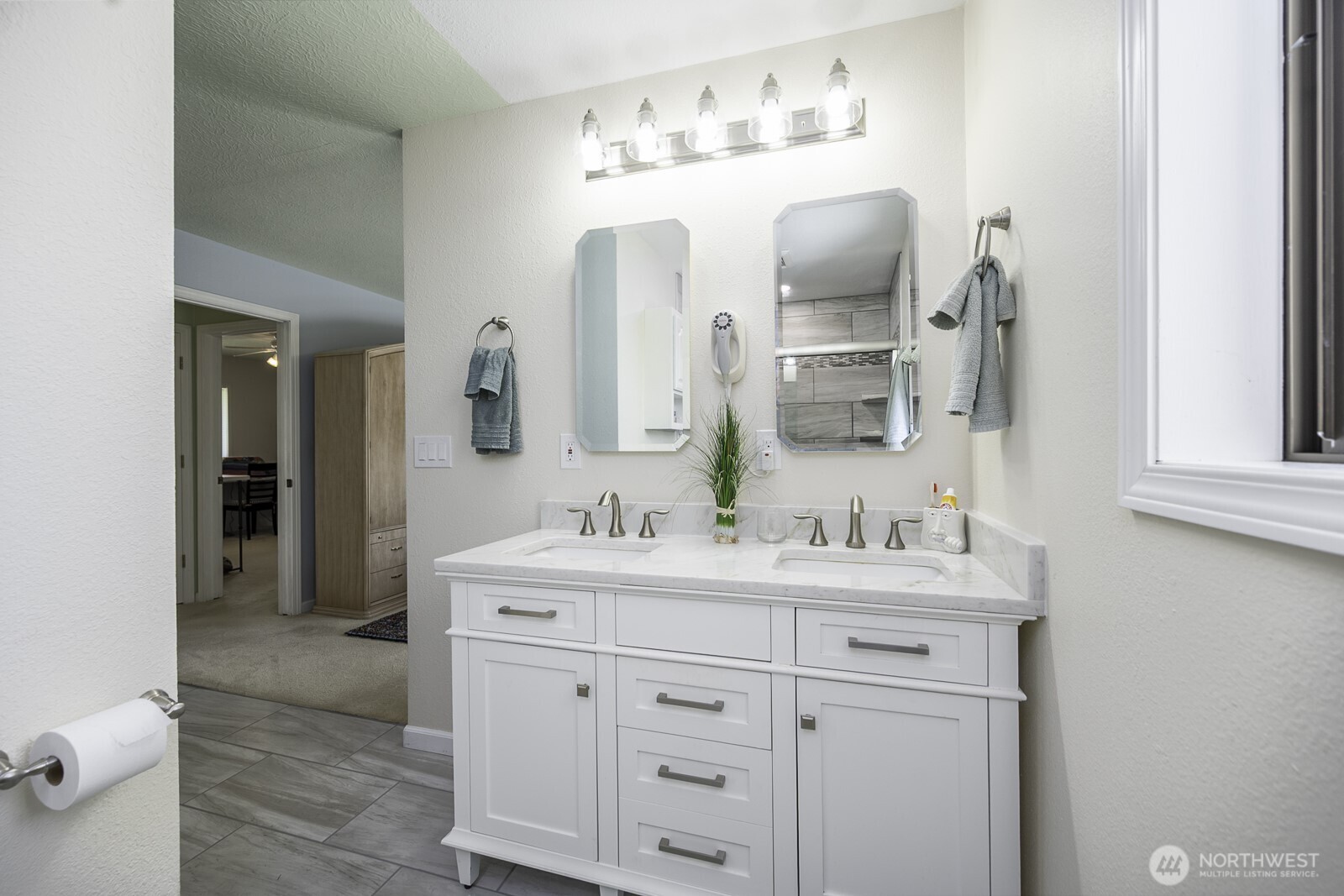 725 Canterbury Road NW Soap Lake WA 98851