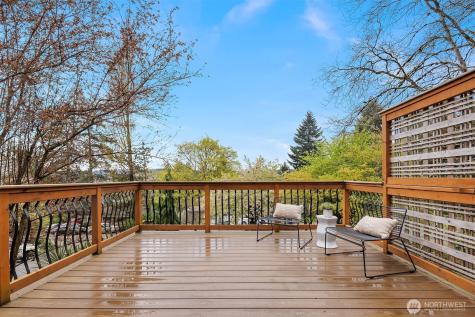 23705 7th Avenue W Bothell WA 98021