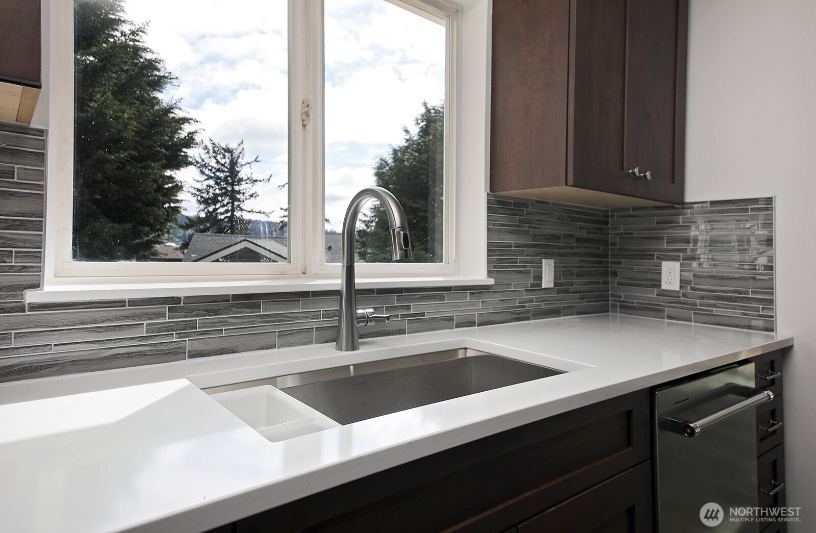 3760 Periwinkle Road Clinton WA 98236