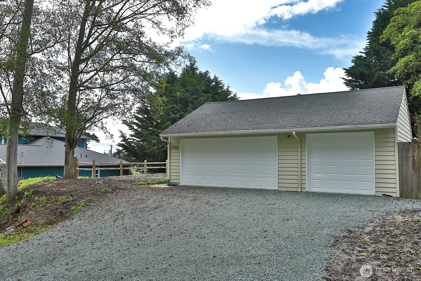 3760 Periwinkle Road Clinton WA 98236