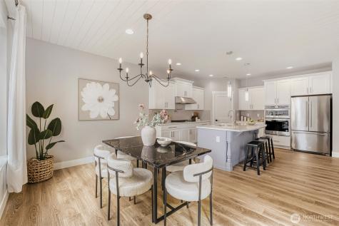 4022 215 Pl SE Bothell WA 98021