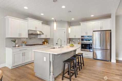 4022 215 Pl SE Bothell WA 98021