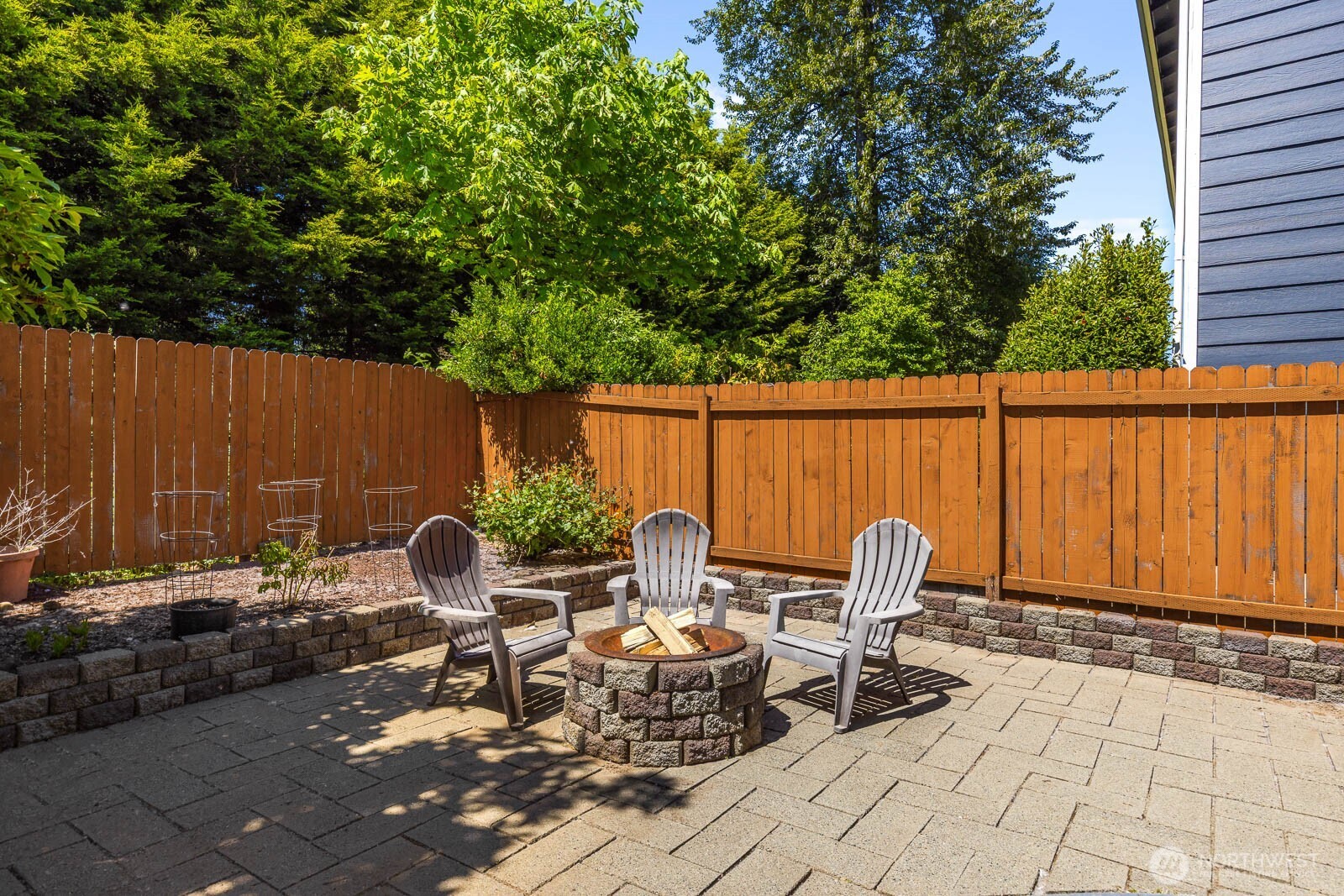 517 Pasco Place NE Renton WA 98059