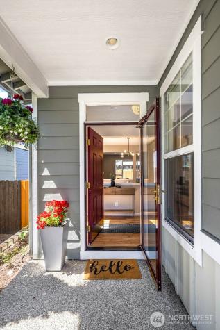 517 Pasco Place NE Renton WA 98059