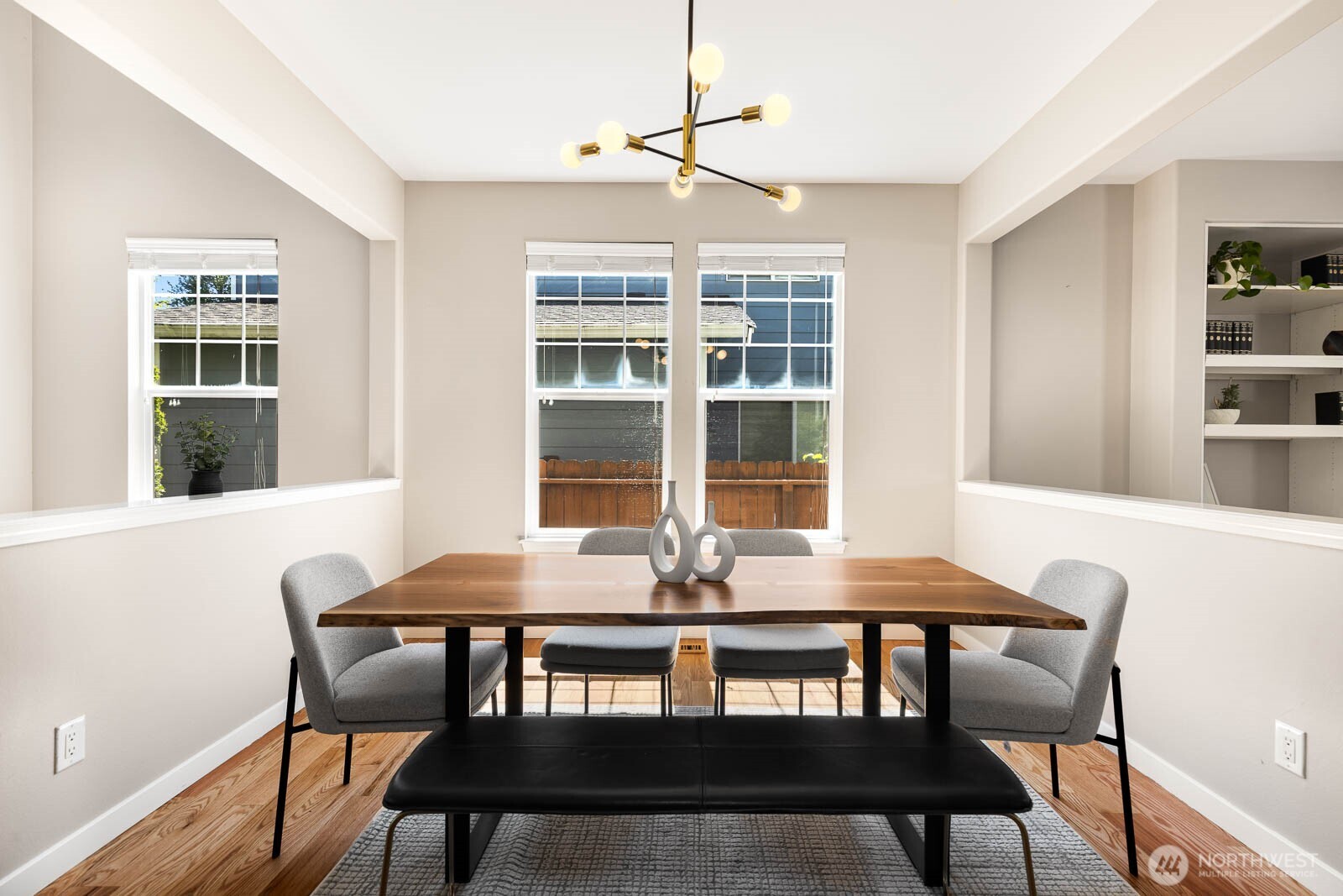 517 Pasco Place NE Renton WA 98059
