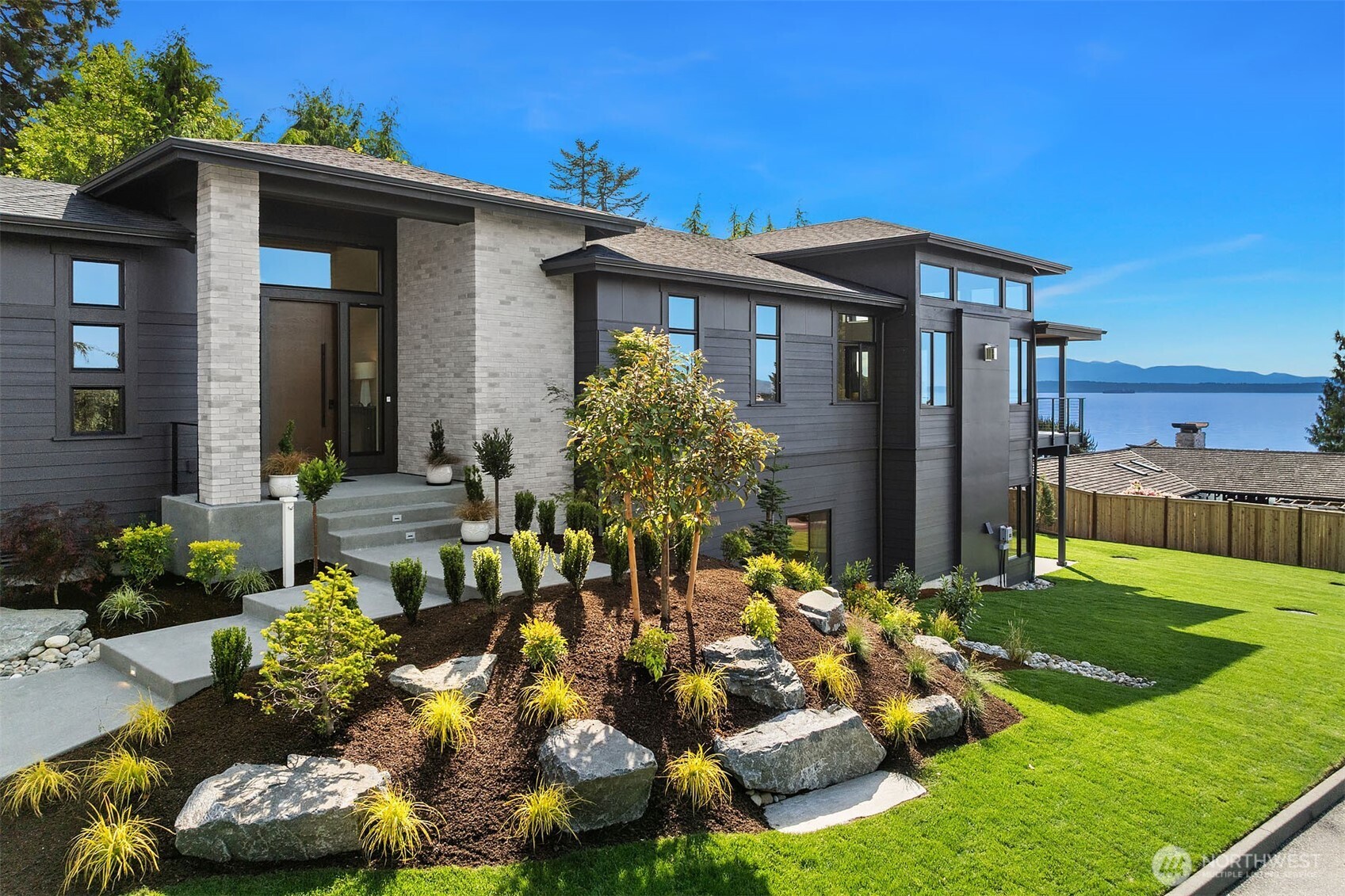17626 Talbot Road Edmonds WA 98026