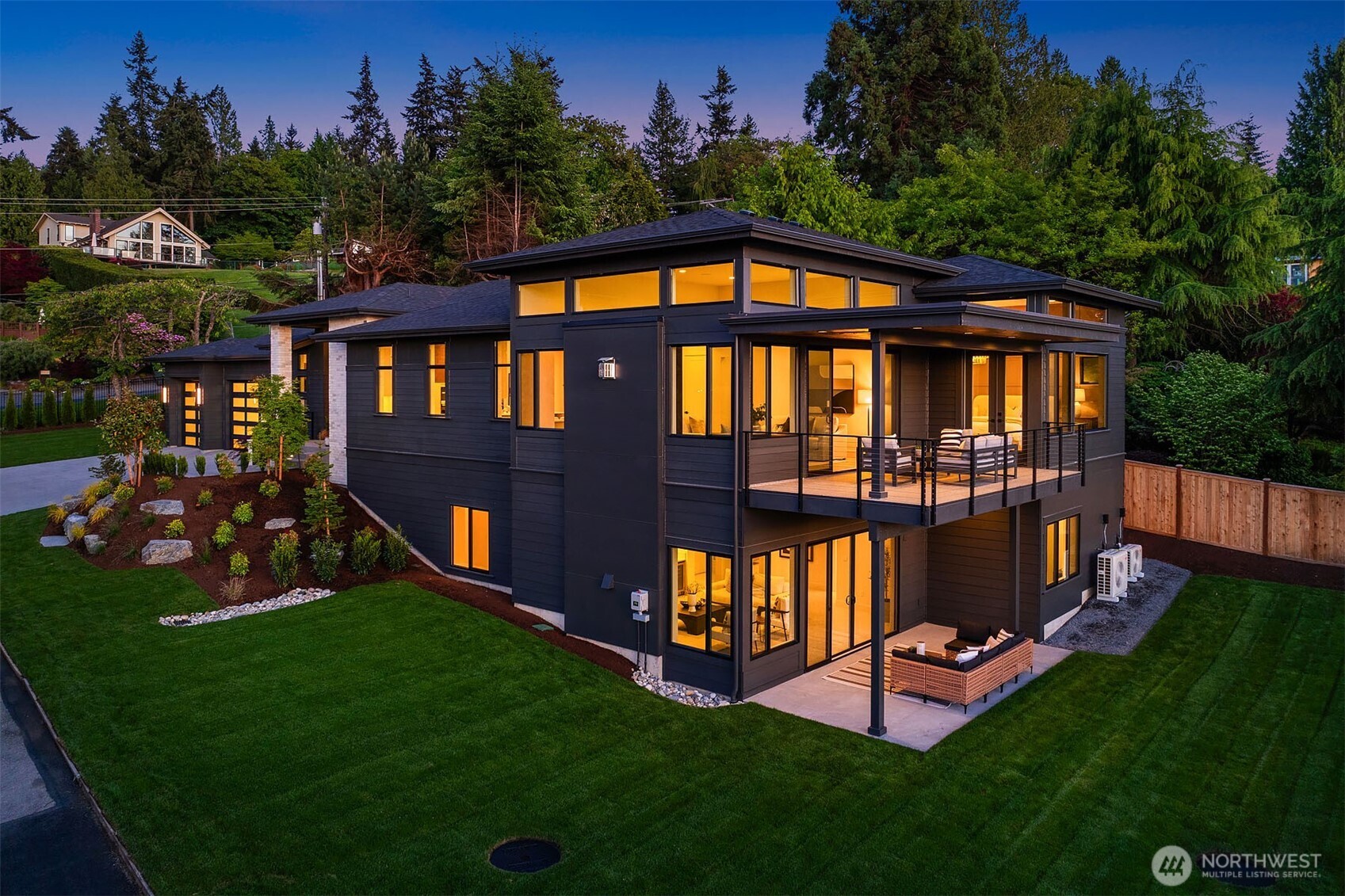 17626 Talbot Road Edmonds WA 98026