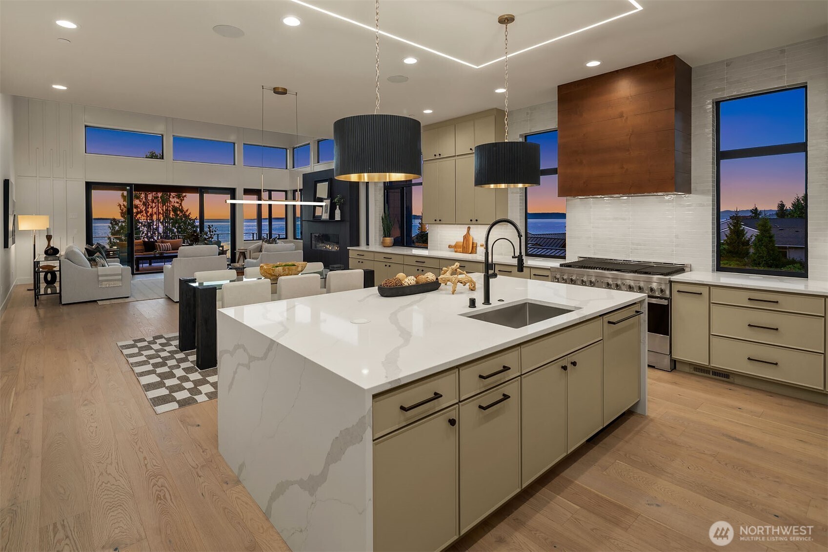 17626 Talbot Road Edmonds WA 98026
