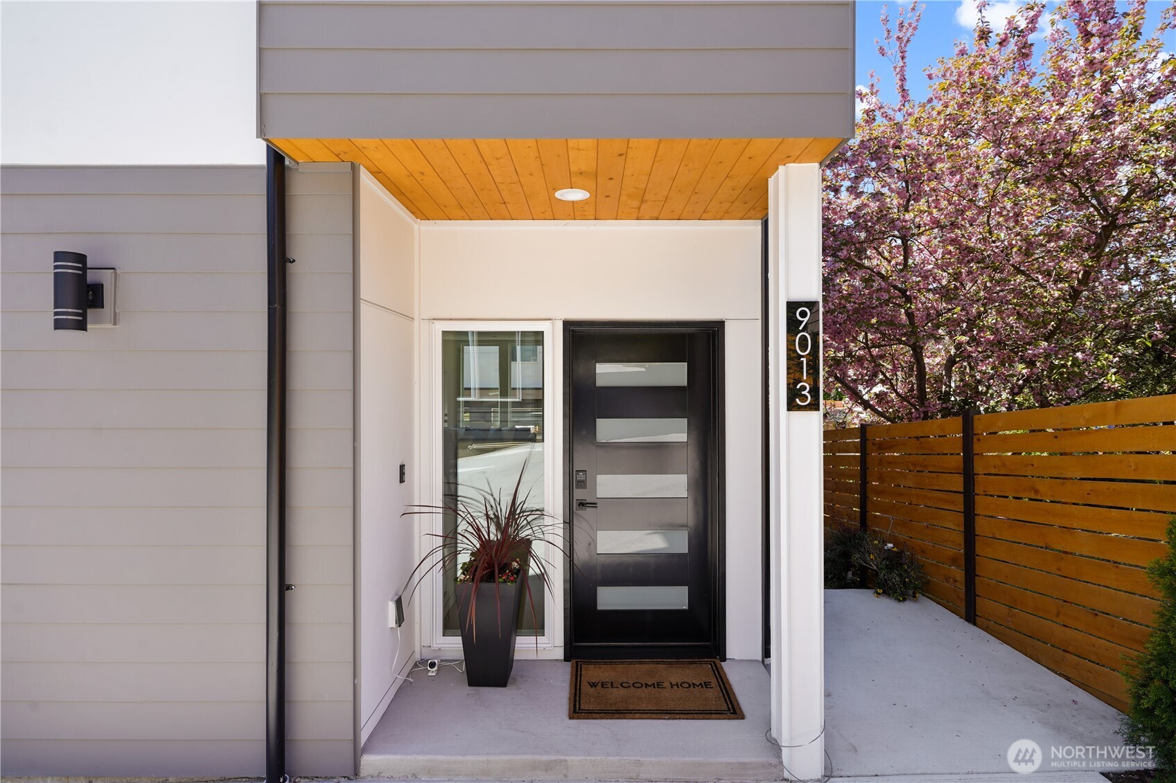 9013 14th Avenue SW Seattle WA 98106