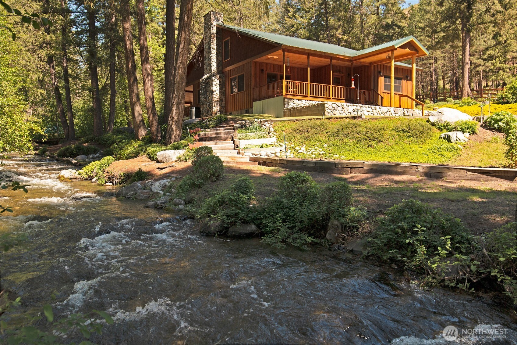 201 Libby Creek Road Carlton WA 98814