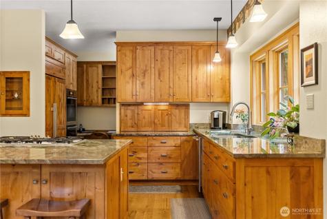 201 Libby Creek Road Carlton WA 98814