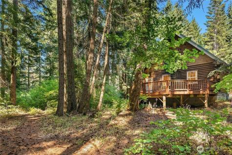 551 Pioneer Trail Cle Elum WA 98922