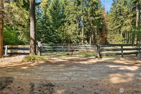 551 Pioneer Trail Cle Elum WA 98922