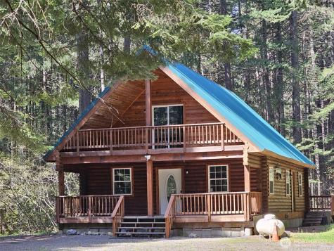 551 Pioneer Trail Cle Elum WA 98922
