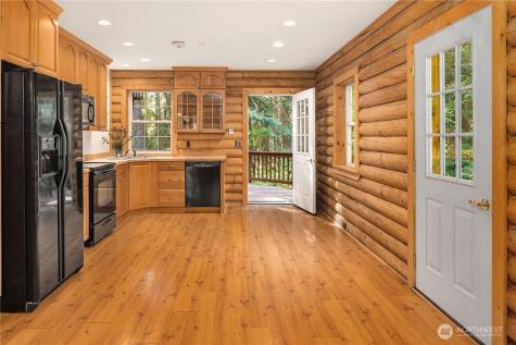 551 Pioneer Trail Cle Elum WA 98922
