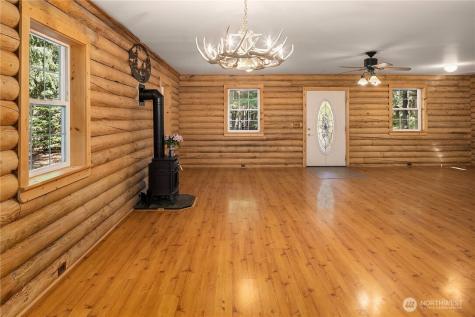 551 Pioneer Trail Cle Elum WA 98922