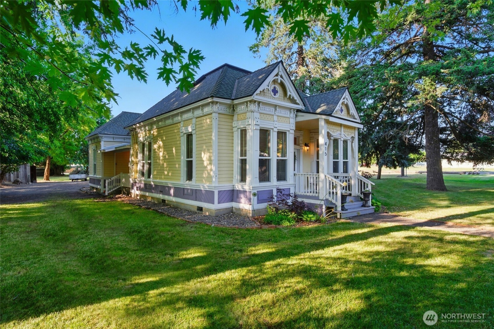 415 Preston Avenue Waitsburg WA 99361