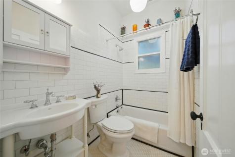 415 Preston Avenue Waitsburg WA 99361