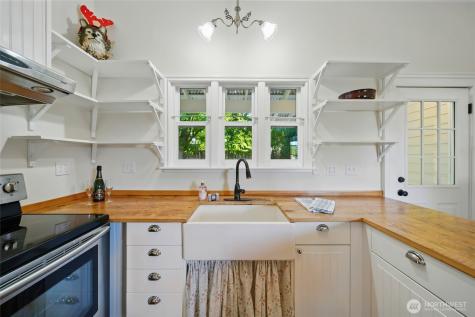 415 Preston Avenue Waitsburg WA 99361