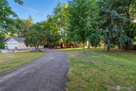 415 Preston Avenue Waitsburg WA 99361