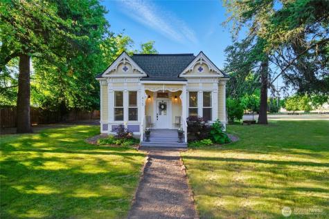 415 Preston Avenue Waitsburg WA 99361