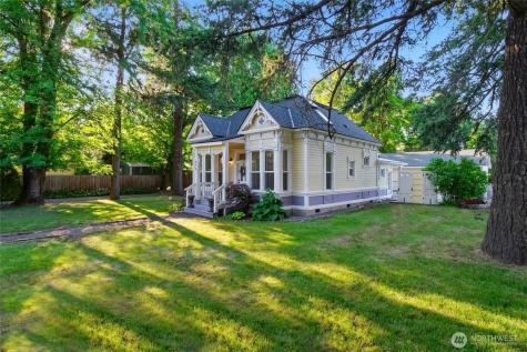 415 Preston Avenue Waitsburg WA 99361