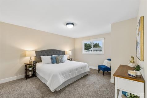 17728 161st Avenue SE Renton WA 98058