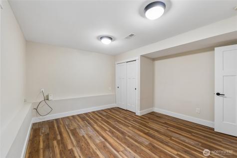 17728 161st Avenue SE Renton WA 98058