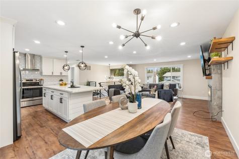 17728 161st Avenue SE Renton WA 98058