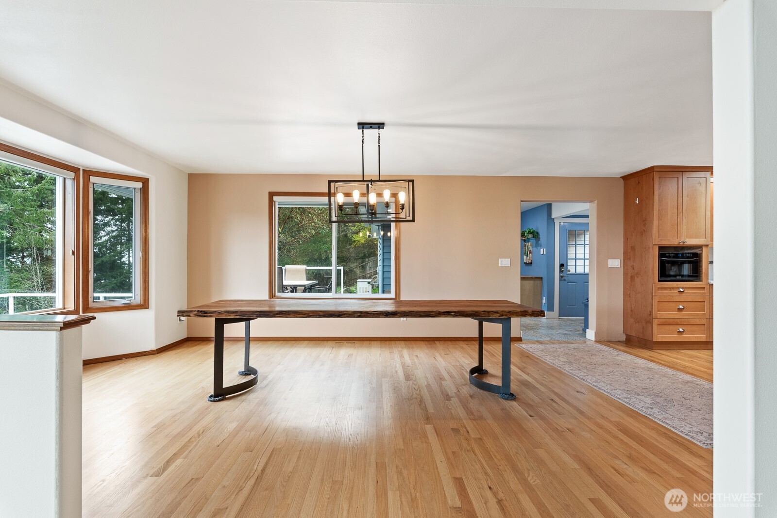 1107 Puesta Del Sol Camano Island WA 98282