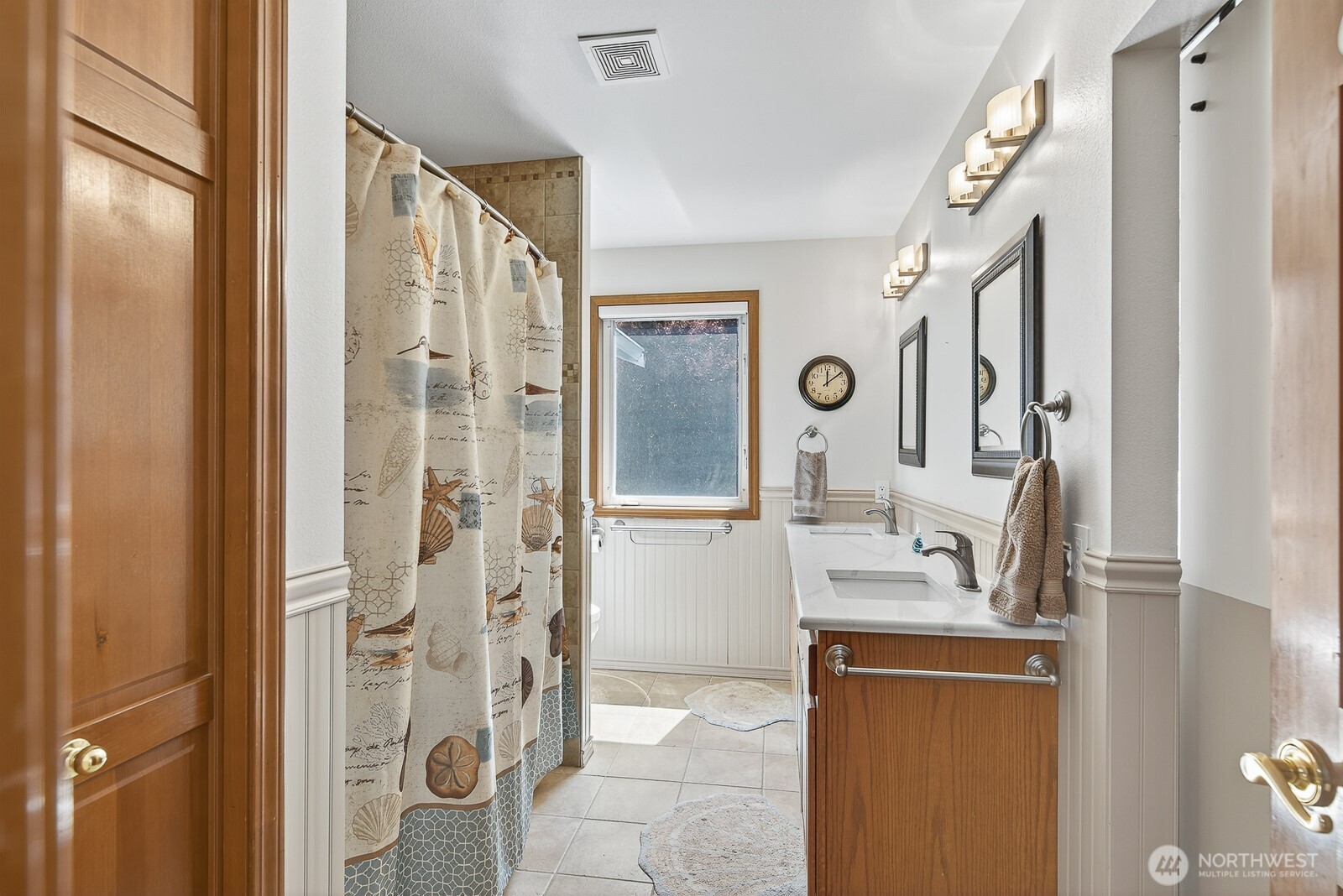 1107 Puesta Del Sol Camano Island WA 98282