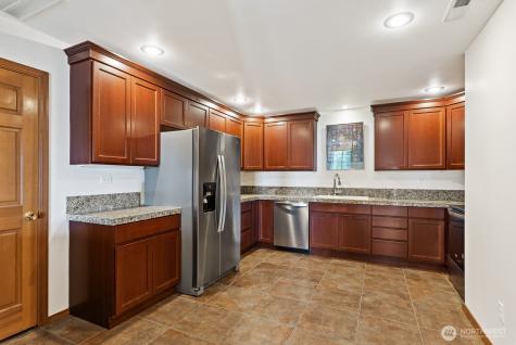 1107 Puesta Del Sol Camano Island WA 98282