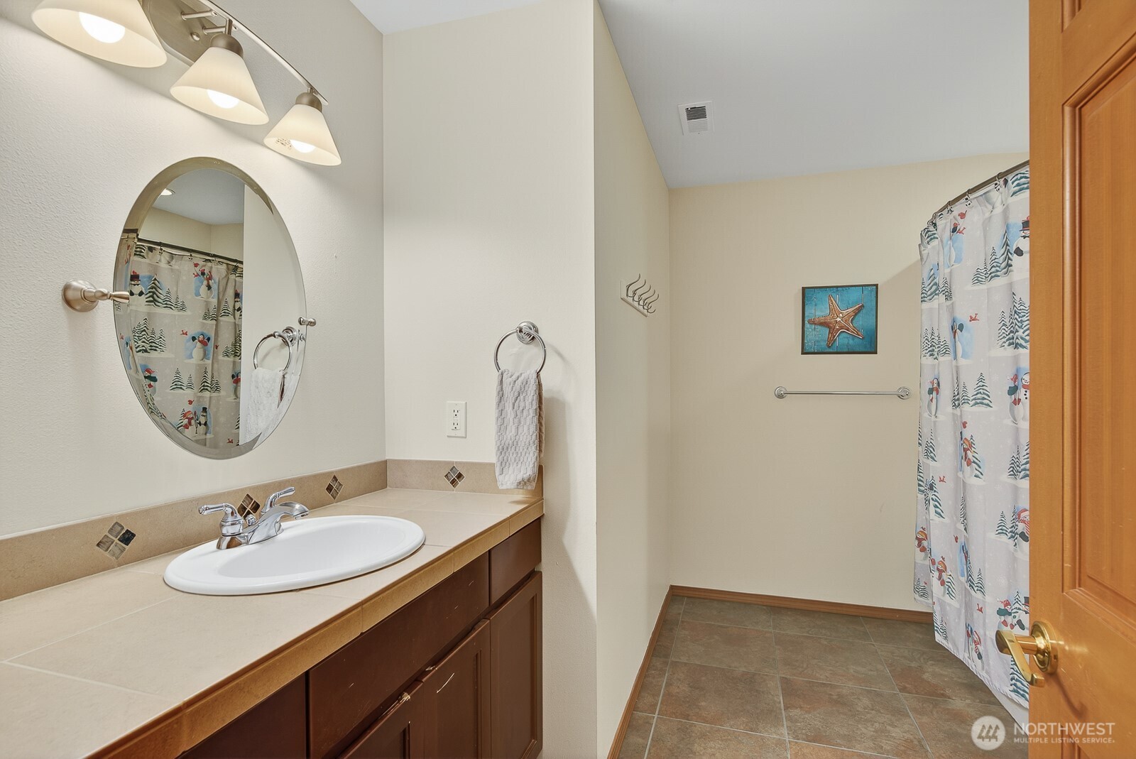 1107 Puesta Del Sol Camano Island WA 98282