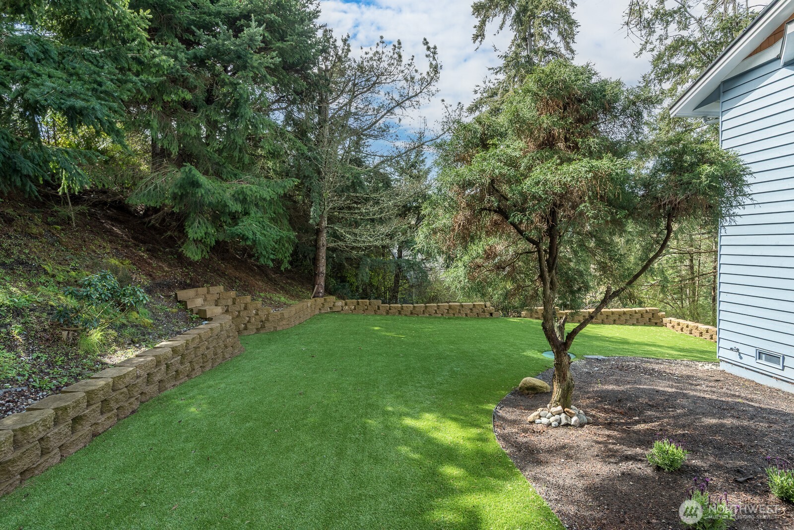 1107 Puesta Del Sol Camano Island WA 98282