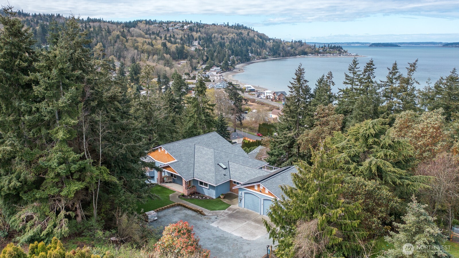 1107 Puesta Del Sol Camano Island WA 98282